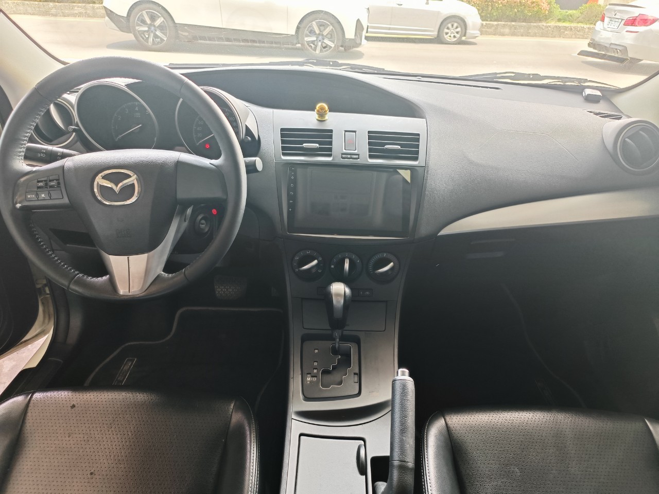 2012年 Mazda 馬自達3  1.6五門  第3張相片