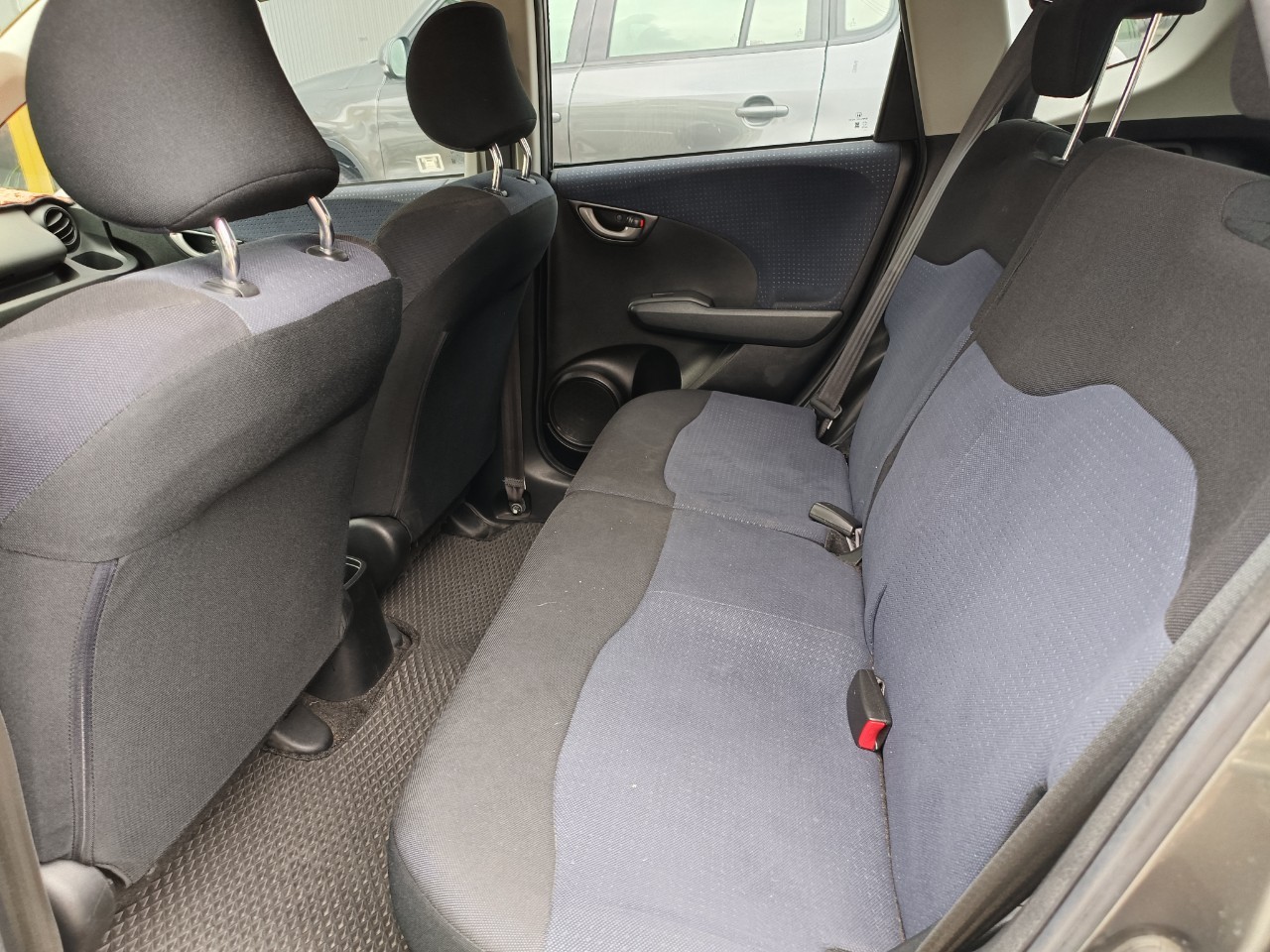 2010年 Honda Fit  第3張相片