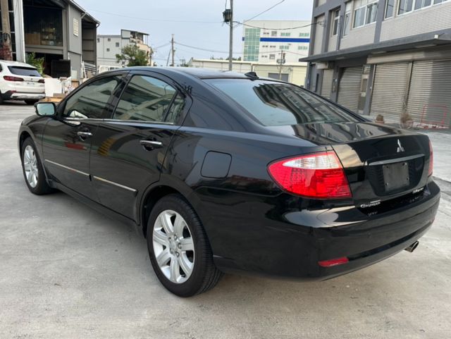 MITSUBISHI三菱 GRUNDER  第4張相片