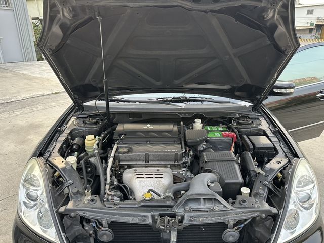 MITSUBISHI三菱 GRUNDER  第10張相片