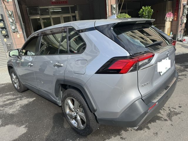 TOYOTA豐田 RAV4  第5張相片