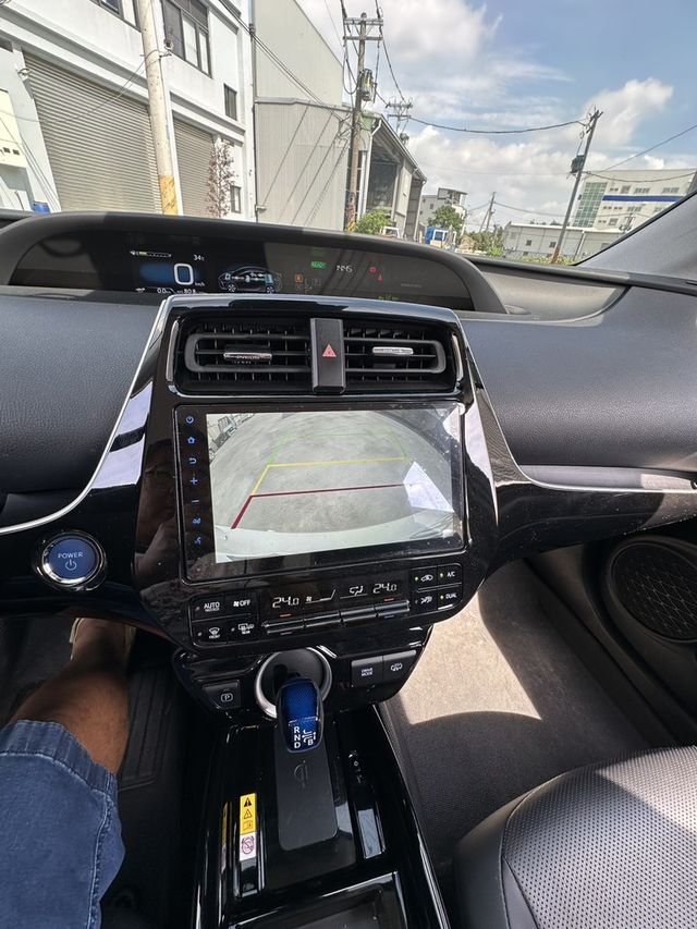 TOYOTA豐田 PRIUS PHV  第17張相片