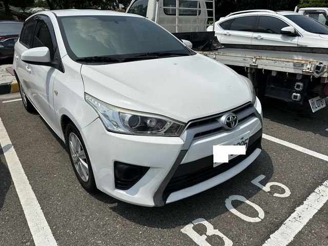 TOYOTA豐田 YARIS  第2張相片