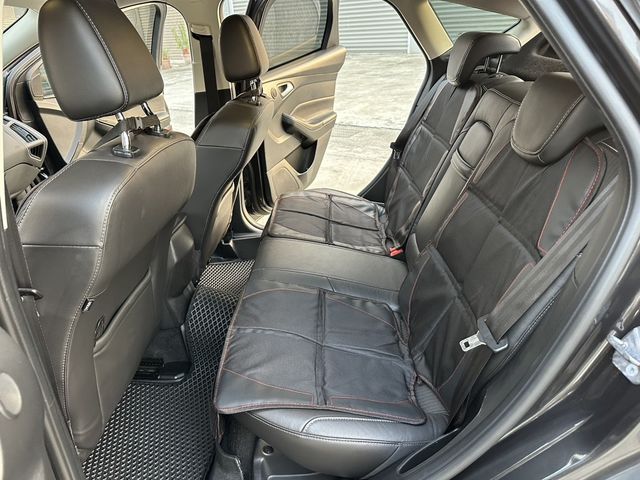 FORD福特 FOCUS  第7張相片