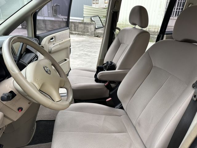 NISSAN日產 SERENA Q-RV  第5張相片