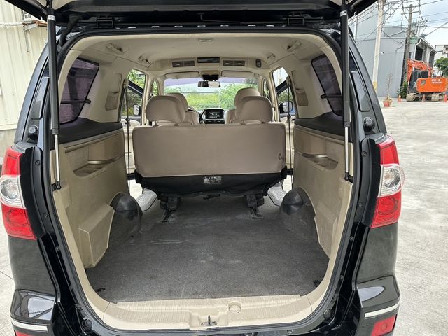 NISSAN日產 SERENA Q-RV  第7張相片