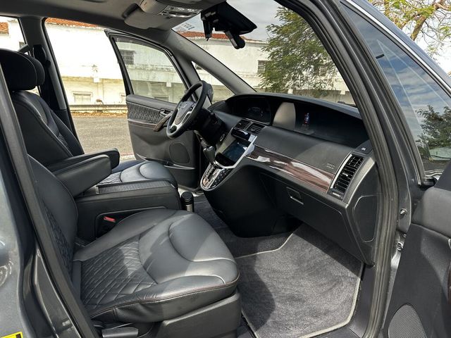 LUXGEN納智捷 M7 TURBO  第7張相片