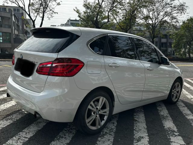 BMW寶馬 220I  第4張相片