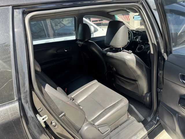 TOYOTA豐田 WISH  第8張相片