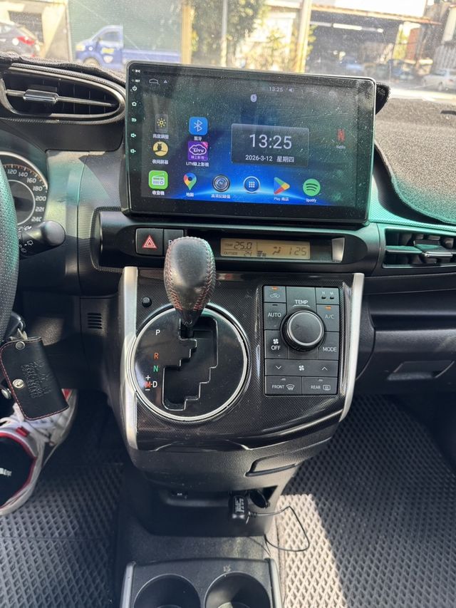 TOYOTA豐田 WISH  第9張相片