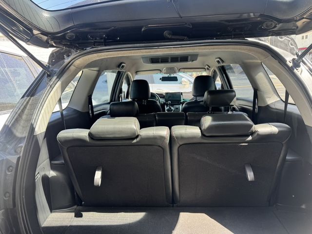 TOYOTA豐田 WISH  第13張相片