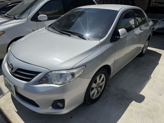 TOYOTA豐田 ALTIS  第1張相片