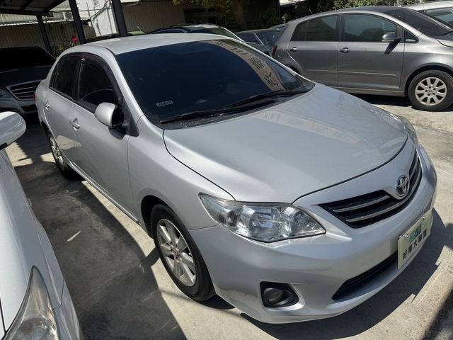 TOYOTA豐田 ALTIS  第3張相片