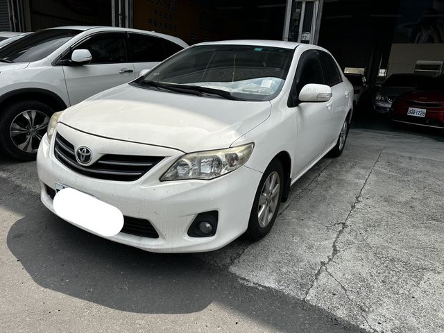 TOYOTA豐田 ALTIS  第1張相片