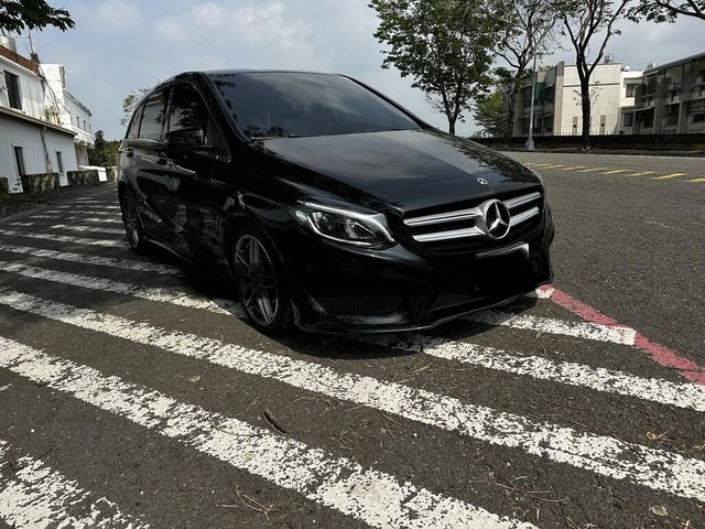 M-BENZ賓士 B180  第2張相片