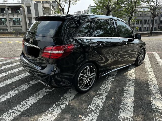 M-BENZ賓士 B180  第3張相片