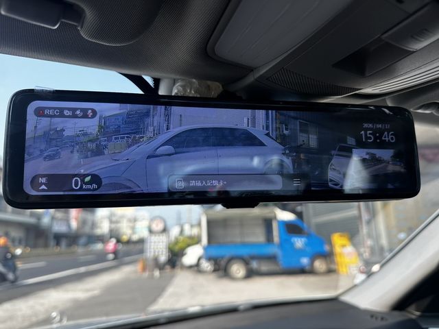 M-BENZ賓士 E220  第16張相片