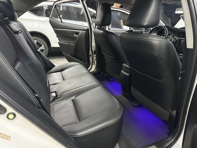 TOYOTA豐田 ALTIS  第8張相片