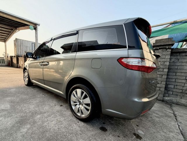 LUXGEN納智捷 7 MPV  第2張相片
