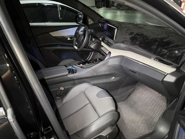 PEUGEOT寶獅 5008  第5張相片
