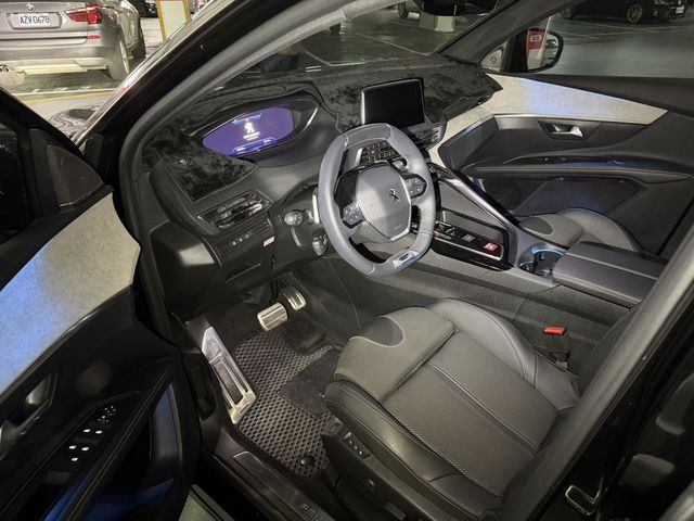 PEUGEOT寶獅 5008  第6張相片