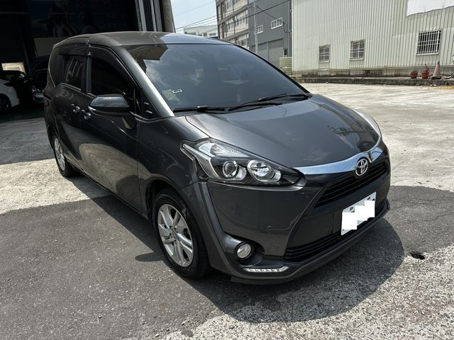 TOYOTA豐田 SIENTA  第2張相片