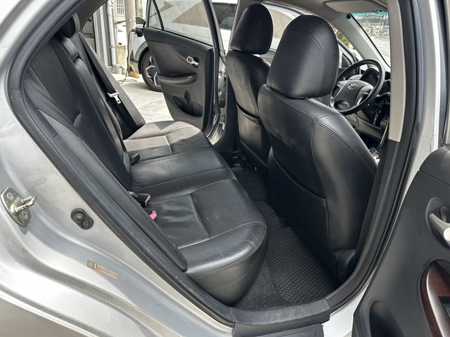 TOYOTA豐田 ALTIS  第8張相片