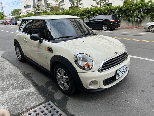 Mini One 的價格 Findcar 找車網
