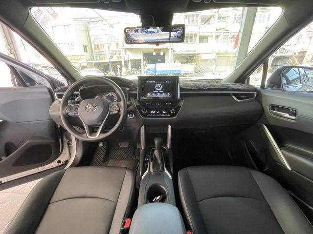 原鈑件/原廠保固中/i-key/摸門/定速/ACC/倒車影像/行車記錄器/里程緩慢增加中  第10張相片