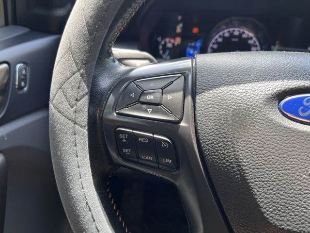 4WD/3.2柴油渦輪/低里程/原鈑件/行車紀錄器/加裝高蓋/升級安卓機、環景、Carplay/定速巡航/左右獨立恆溫  第9張相片