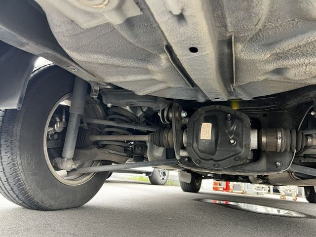 4WD/恆溫/定速/天窗/倒車雷達/車頂行李架/低里程/僅跑7萬8  第5張相片