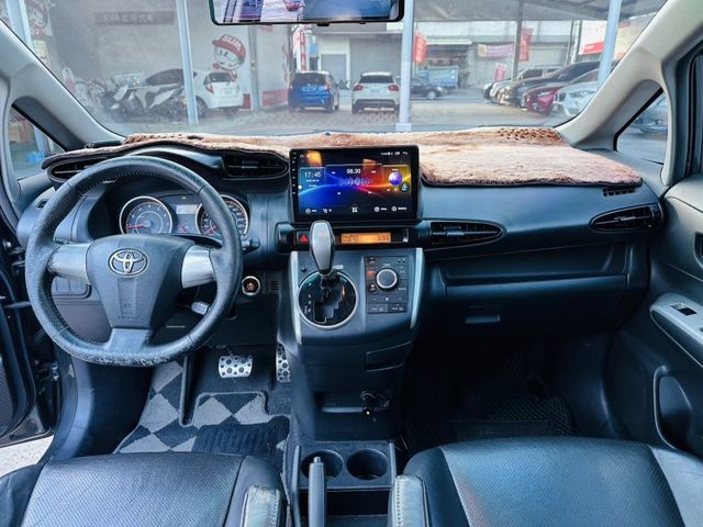 E版/7人座/I-key/定速/恆溫空調/安卓機/Carplay/電動椅/倒車顯影/行車紀錄器  第9張相片