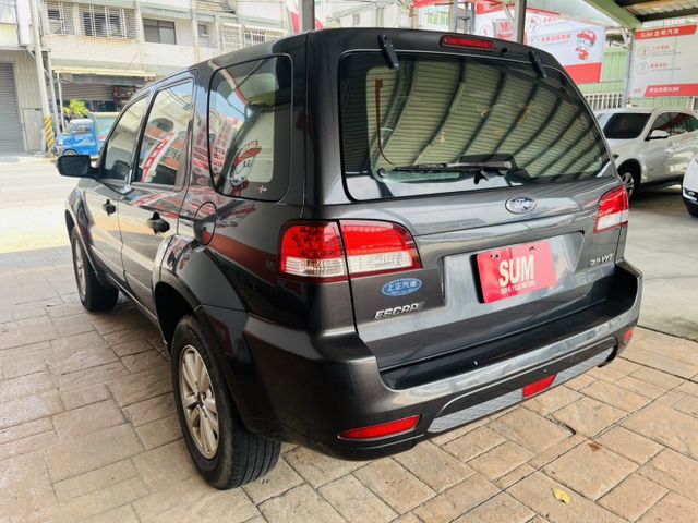 一手車/大空間/工作代步首選休旅車  第3張相片