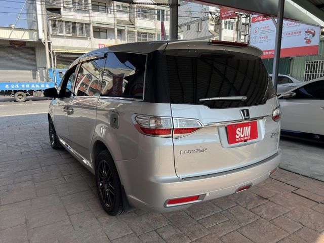 雙電動滑門.里程少.內裝漂亮!  第4張相片