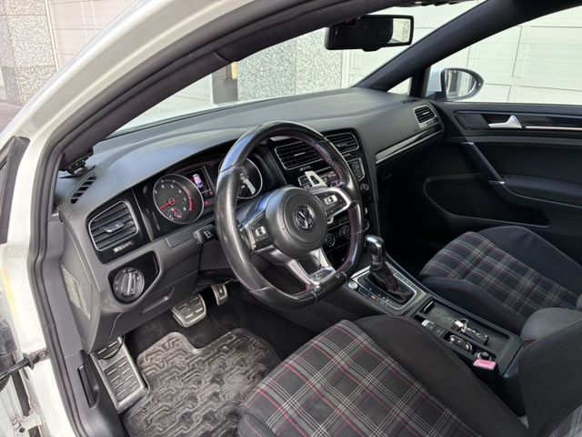 7代Golf GTI/可認證/全車精品升級/點擊看改裝明細/電子手煞+Auto hold/一鍵啟動/定速巡航/前後霧燈  第6張相片