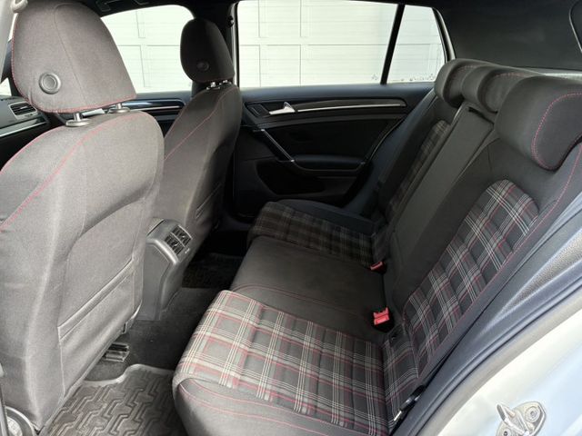 7代Golf GTI/可認證/全車精品升級/點擊看改裝明細/電子手煞+Auto hold/一鍵啟動/定速巡航/前後霧燈  第15張相片