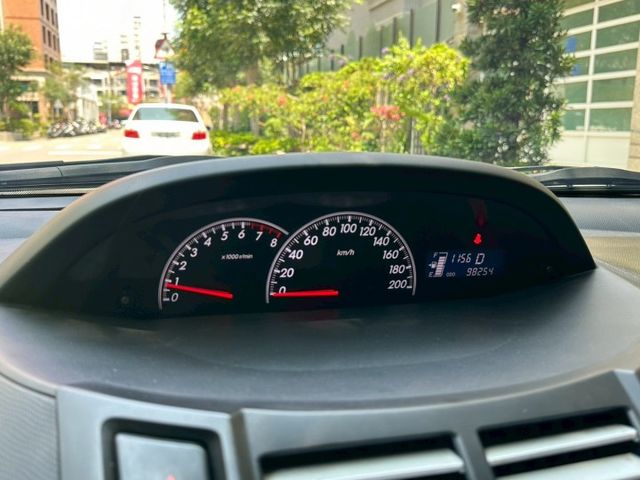 YARIS  第7張相片