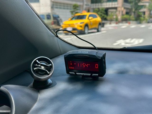 YARIS  第12張相片