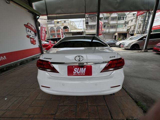 里程少.認證車.頂級車款.天窗.電動椅.後座出風口  第14張相片