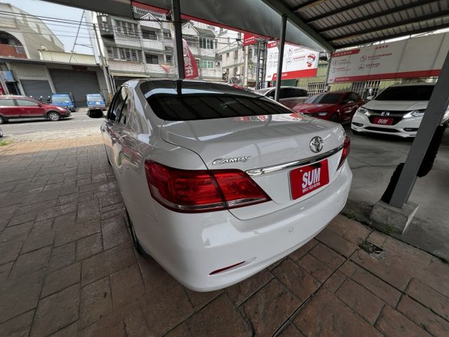 里程少.認證車.頂級車款.天窗.電動椅.後座出風口  第15張相片