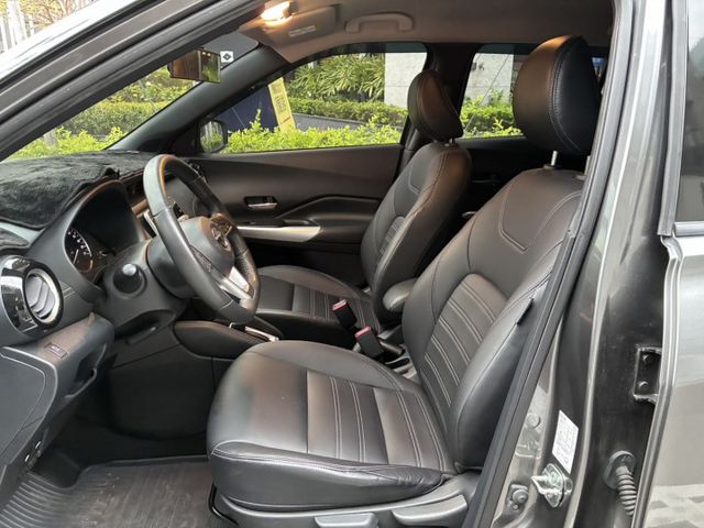 原廠保固8年6大系統/頂規/原鈑件認證車/免鑰匙iKey/360環景/Carplay/盲點偵測/ACC跟車/LED頭燈  第15張相片