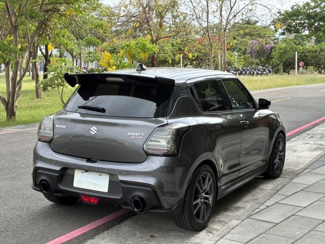 Swift Sport自排/全車原鈑件/全原廠保養/改裝多樣配件.歡迎來店看實車!  第3張相片