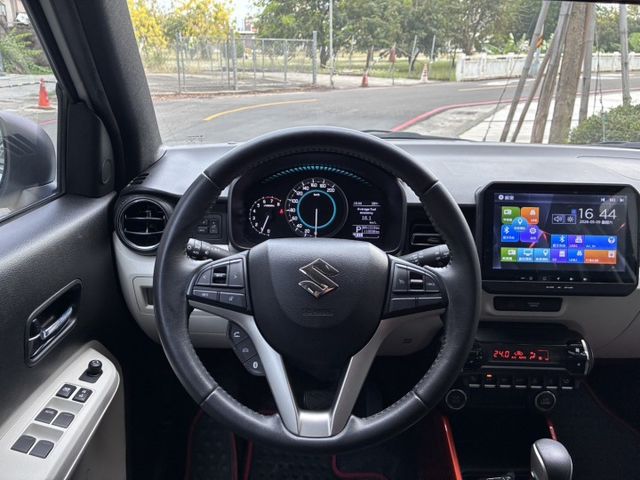 小車市區好停車.省油.  第3張相片