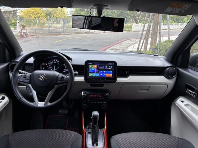 小車市區好停車.省油.  第4張相片