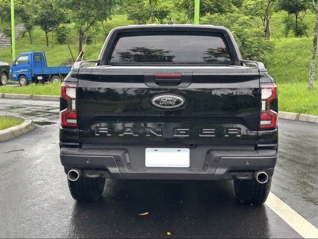 2025年 FORD RANGER 汽油猛禽 里程僅跑1萬 雙箱皮卡 貨車牌 省稅金 4wd  第3張相片