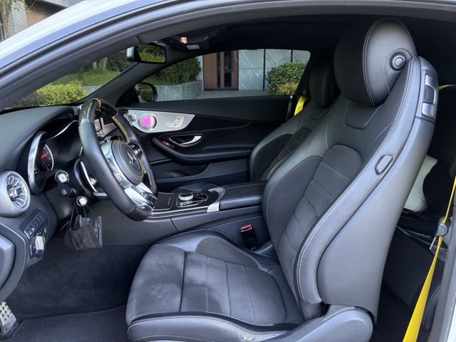 C250 AMG Coupe總代理/全車原鈑件/里程保證/中尾段排氣管/雙魚眼頭燈/360環景/天窗/摸門iKey  第6張相片