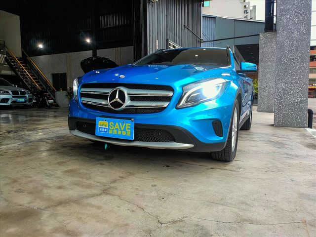 GLA180、跨界輕休旅、FB玖德車業  第1張相片