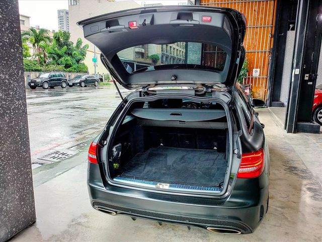 C250 AMG 旅行車  第7張相片