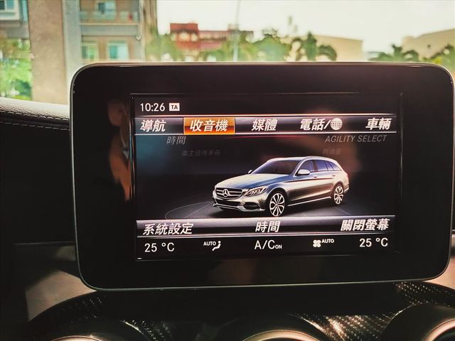 C250 AMG 旅行車  第18張相片