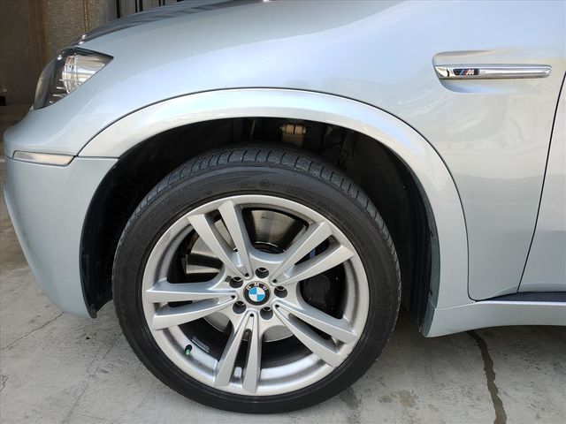 總代理、X5M  第3張相片